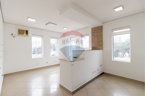 Venda-Ponto Comercial/ Loja-Avenida Washington Luís , 3669  - Chácara Santo Amaro , São Paulo , São Paulo , 04627-000-602011004-100