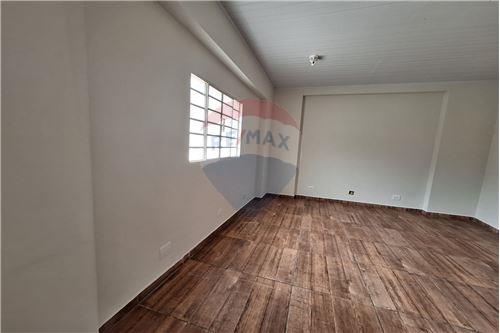 For Rent/Lease-House-Rua Machado Pedrosa , 315  - Próxima a Avenida Leôncio de Magalhães  - Jardim São Paulo(Zona Norte) , São Paulo , São Paulo , 02045010-601991006-89