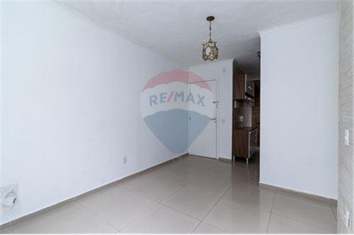 Apartamento à venda com 2 quartos, 39m² - Foto 10