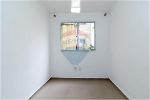 Apartamento à venda com 2 quartos, 39m² - Foto 17