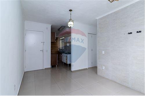 Apartamento à venda com 2 quartos, 39m² - Foto 7