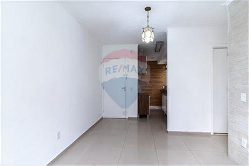 Apartamento à venda com 2 quartos, 39m² - Foto 9