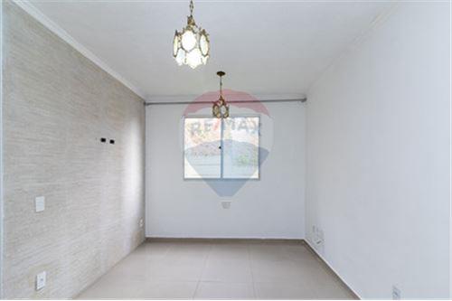 Apartamento à venda com 2 quartos, 39m² - Foto 8