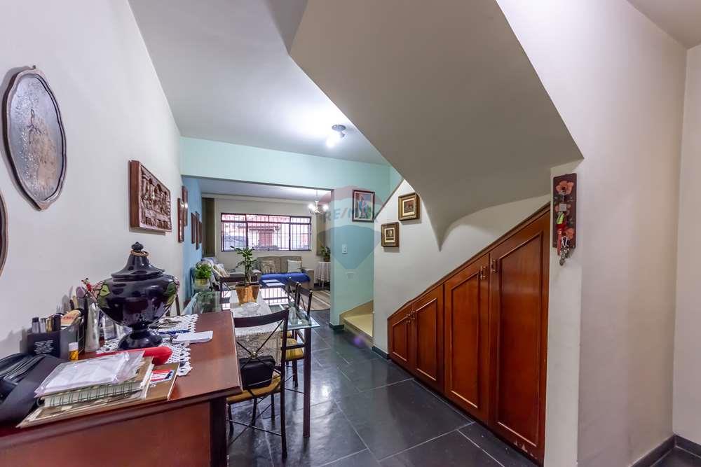 Casa à venda com 3 quartos, 170m² - Foto 8