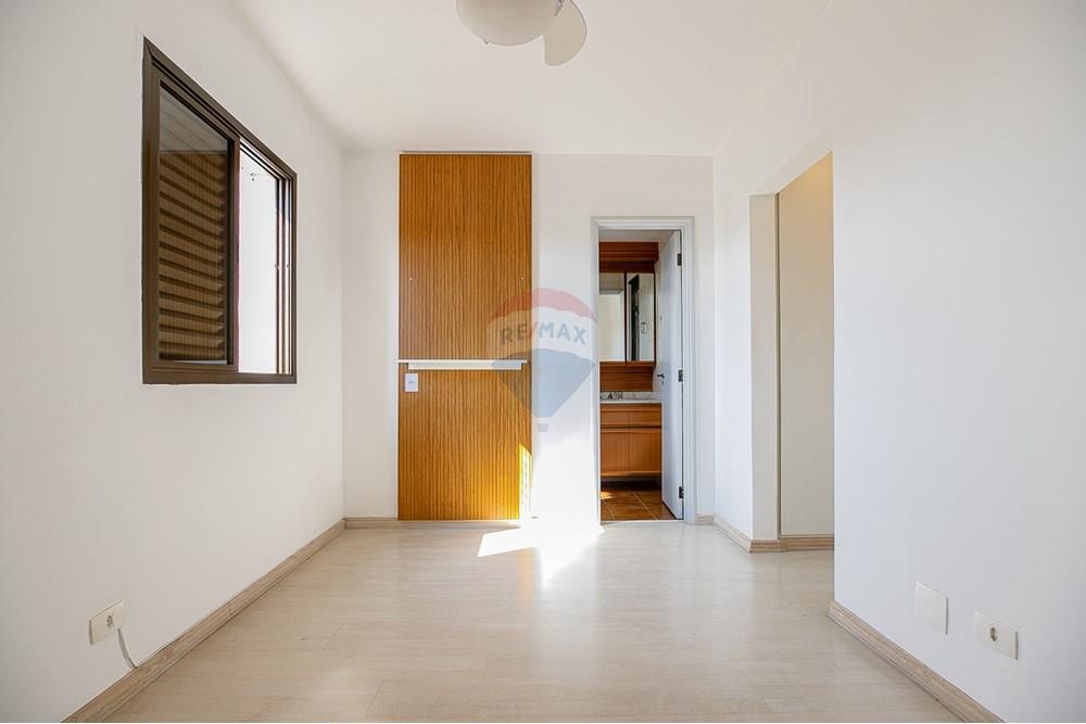 Apartamento à venda com 3 quartos, 116m² - Foto 24