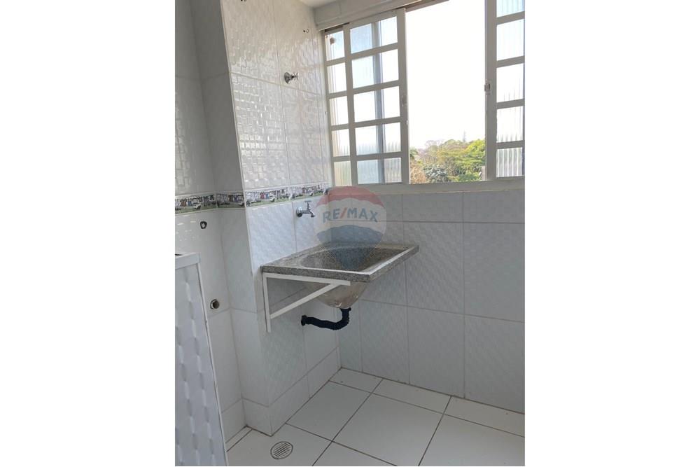 Apartamento para alugar com 2 quartos, 40m² - Foto 9