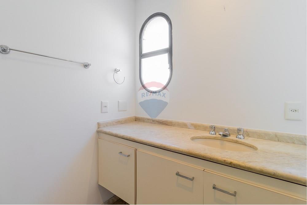 Apartamento para alugar com 4 quartos, 312m² - Foto 35