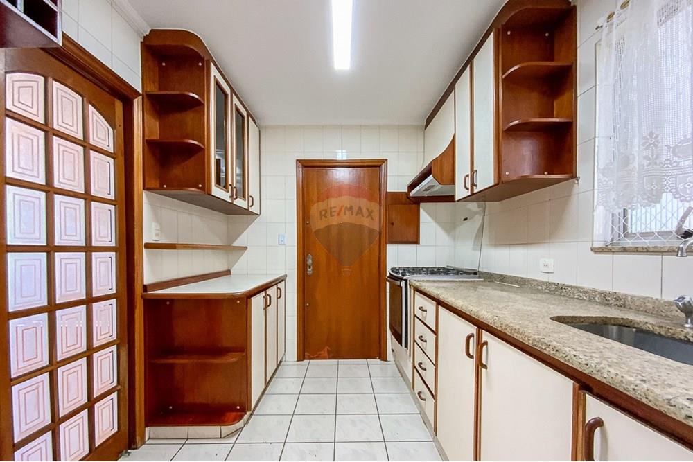 Apartamento à venda com 3 quartos, 105m² - Foto 11