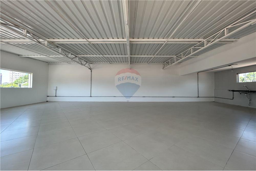 Prédio Inteiro para alugar, 200m² - Foto 3