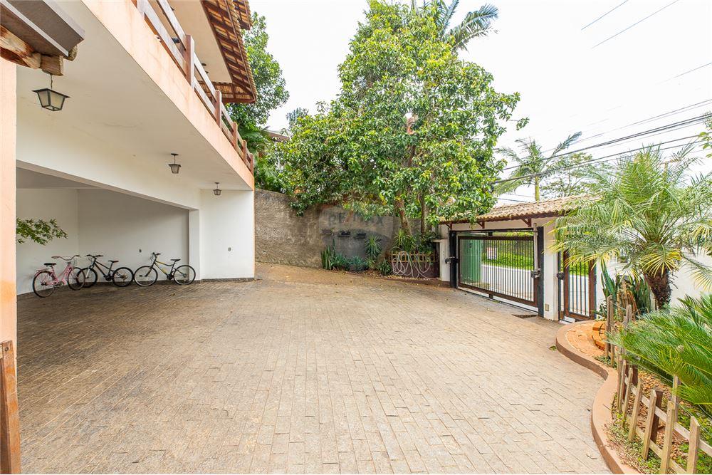 Casa à venda com 4 quartos, 450m² - Foto 39