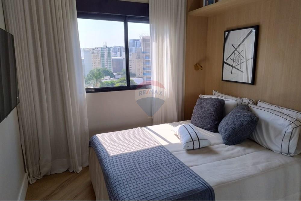 Apartamento à venda com 2 quartos, 38m² - Foto 2