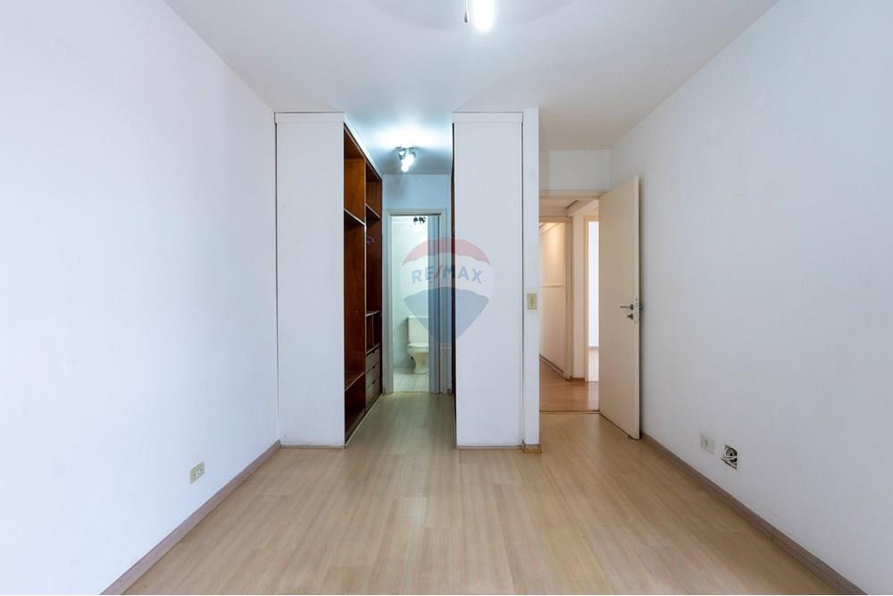 Apartamento à venda com 3 quartos, 108m² - Foto 32