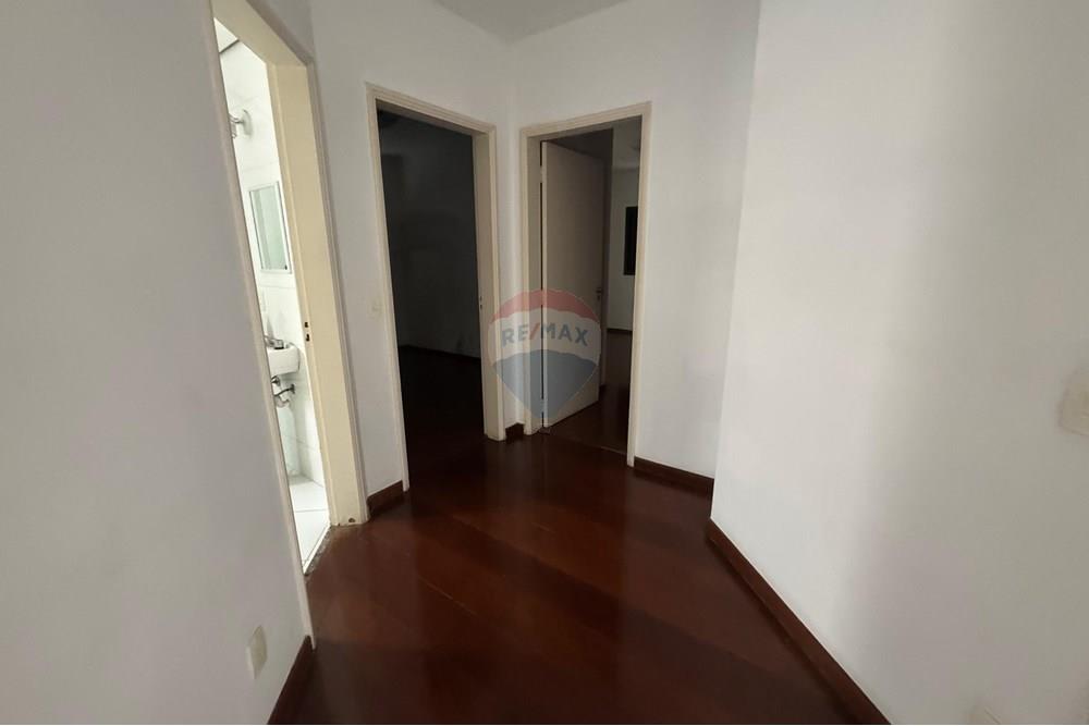 Apartamento para alugar com 2 quartos, 102m² - Foto 20