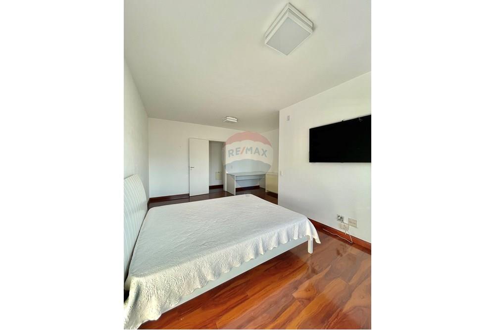 Apartamento à venda com 4 quartos, 250m² - Foto 13