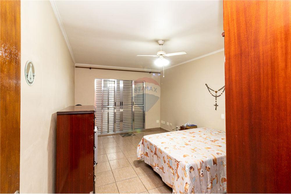 Sobrado à venda com 2 quartos, 124m² - Foto 34