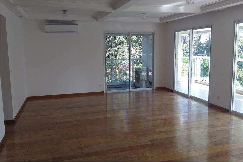 Apartamento para alugar com 4 quartos, 240m² - Foto 7