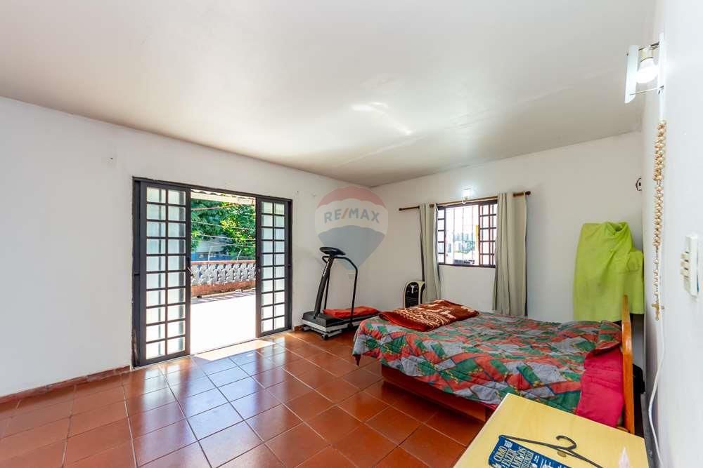 Casa à venda com 4 quartos, 156m² - Foto 19