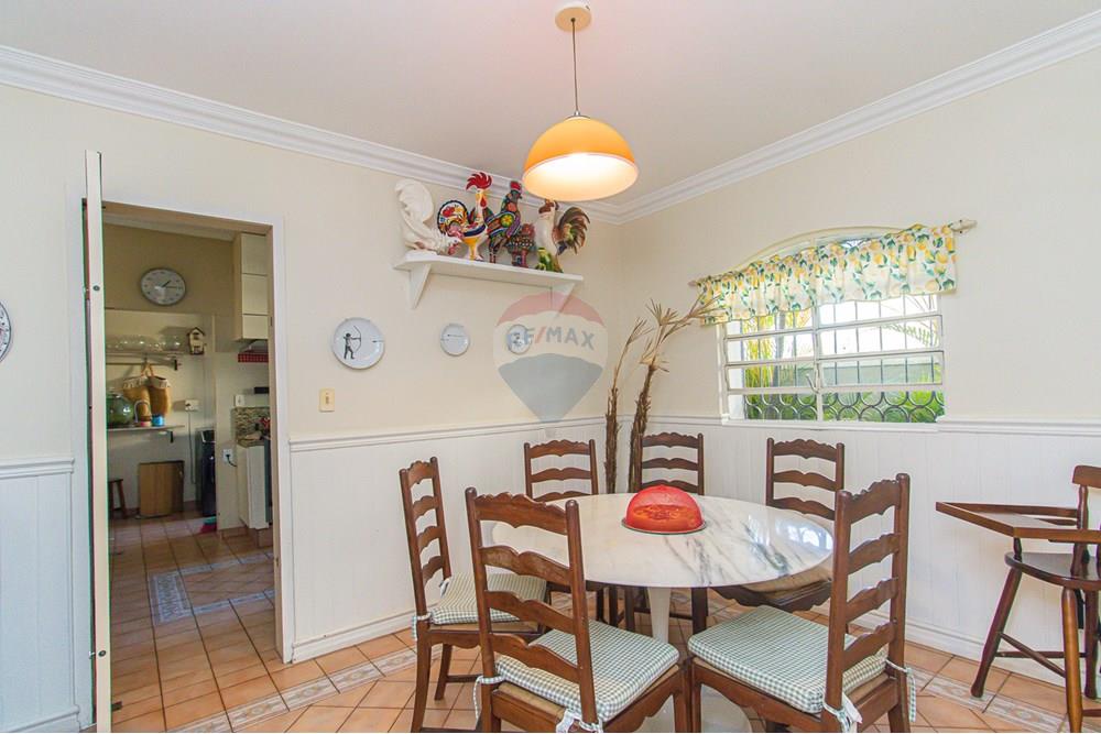 Casa à venda com 4 quartos, 350m² - Foto 22