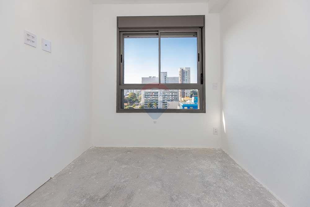 Apartamento à venda com 1 quarto, 37m² - Foto 14