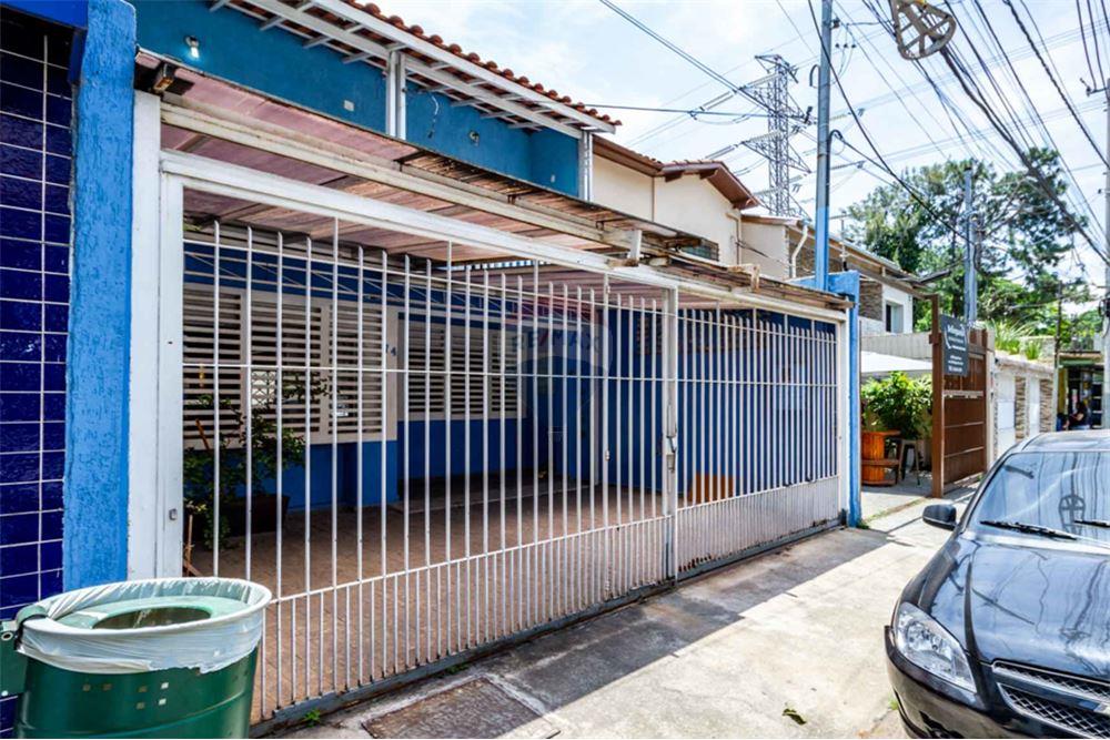 Casa para alugar com 4 quartos, 188m² - Foto 2