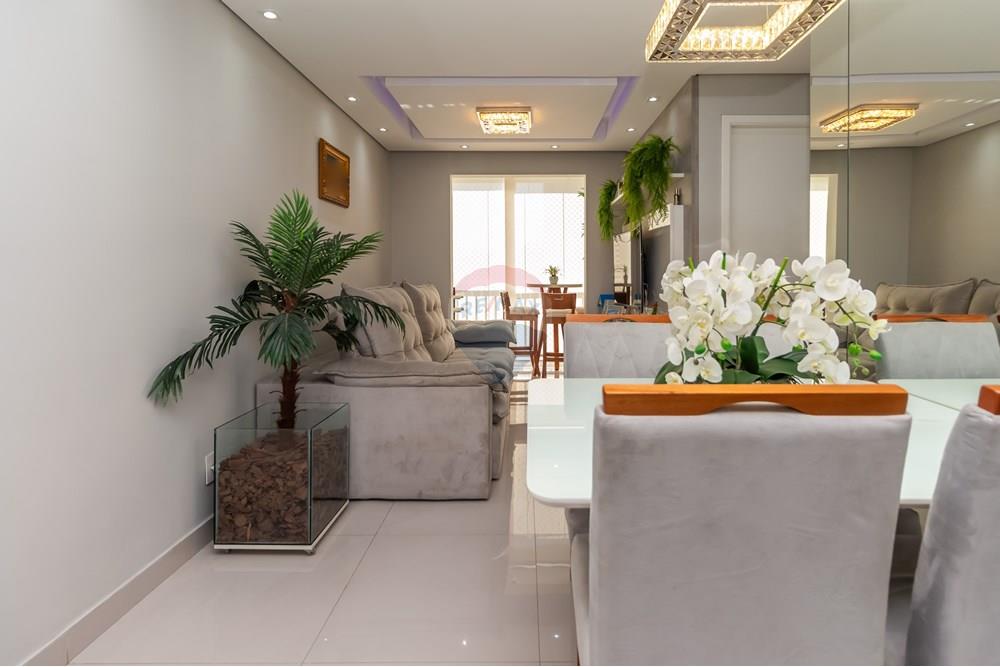 Apartamento à venda com 2 quartos, 49m² - Foto 2