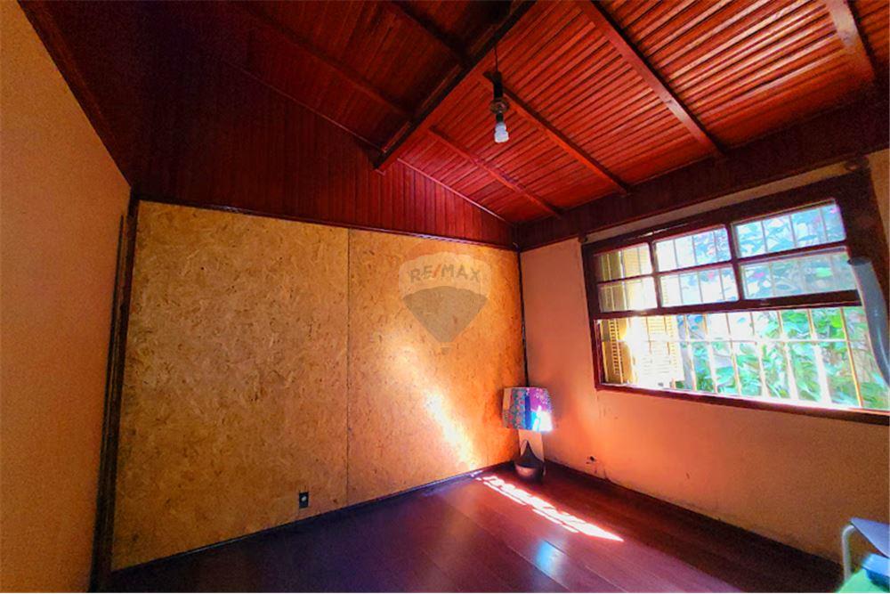 Casa à venda com 4 quartos, 165m² - Foto 26