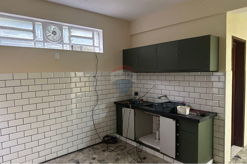 Casa para alugar com 3 quartos, 239m² - Foto 19