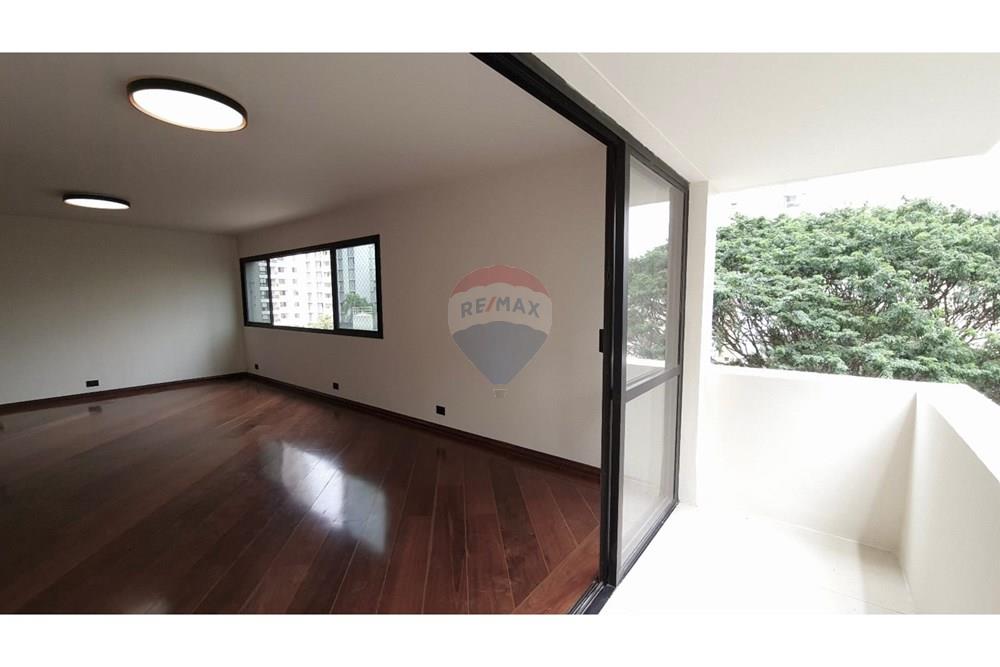 Apartamento para alugar com 4 quartos, 174m² - Foto 5