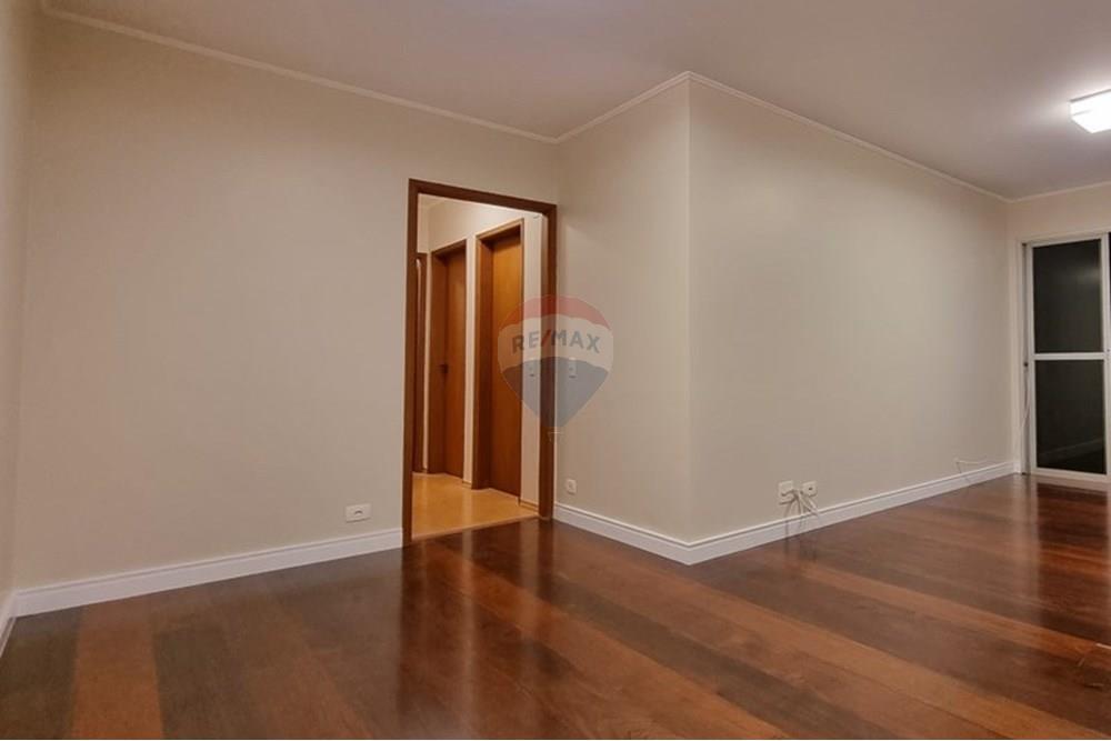 Apartamento para alugar com 3 quartos, 104m² - Foto 2