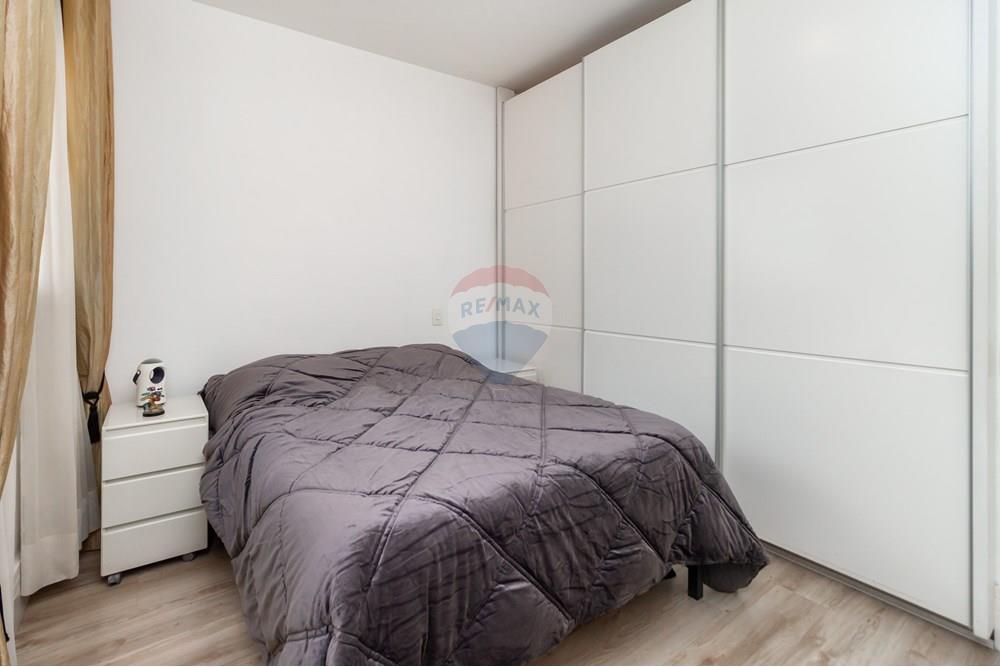 Apartamento à venda com 3 quartos, 96m² - Foto 17