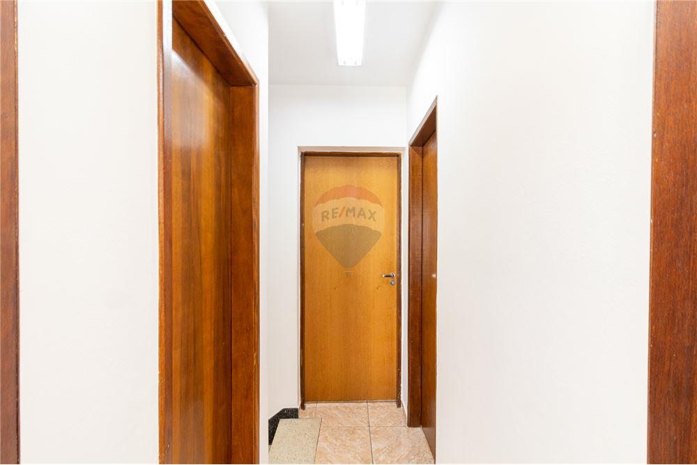 Sobrado - Venda - São Paulo , São Paulo - Corredor superior, de acesso aos dormitórios - Sala - 601771003-359