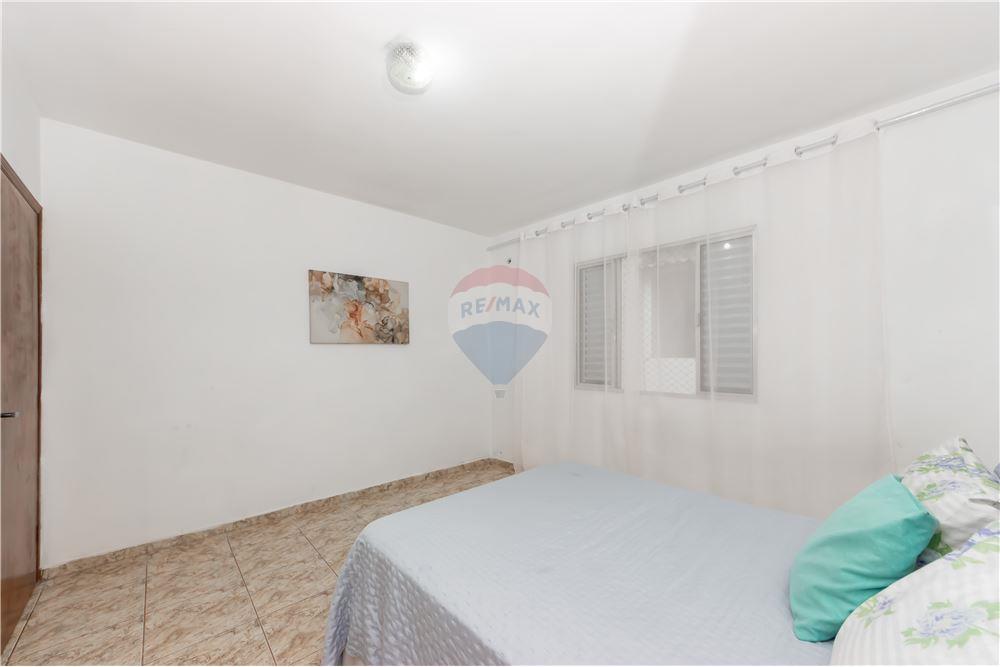 Sobrado à venda com 3 quartos, 100m² - Foto 15