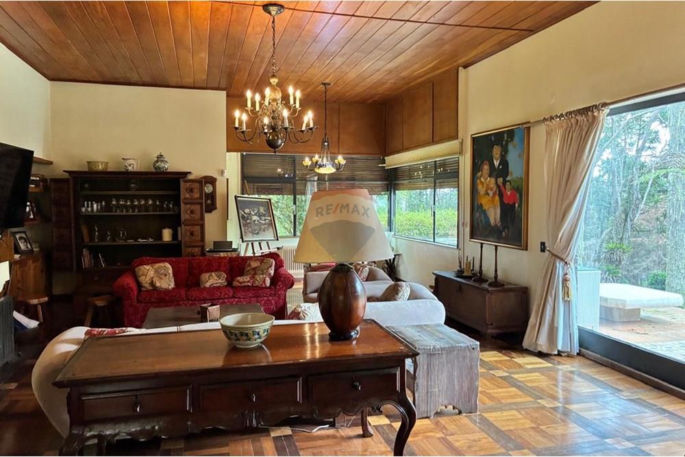 Casa de Campo - Venda - Campos do Jordão , São Paulo - WhatsApp Image 2025-12-15 at 13.59.44 (2).jpeg - 601131073-17