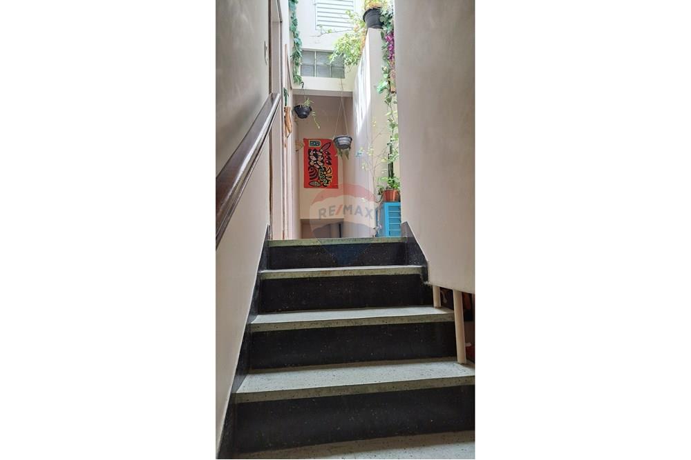 Casa à venda com 4 quartos, 248m² - Foto 15