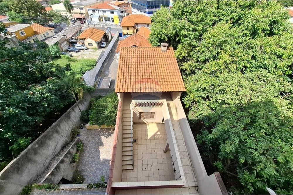 Casa para alugar com 4 quartos, 290m² - Foto 15