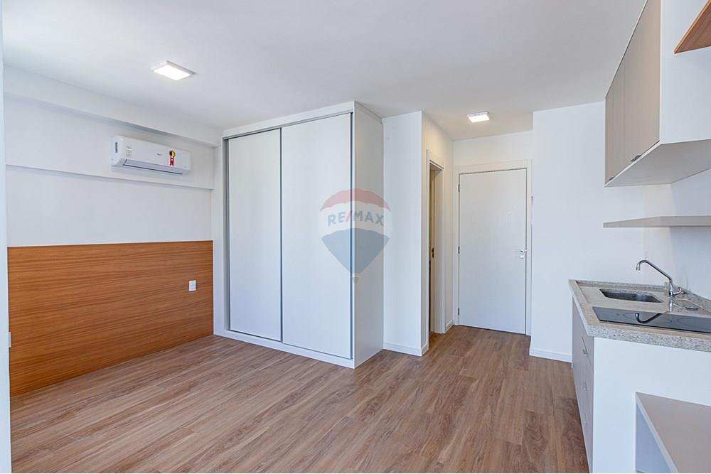 Apartamento à venda com 1 quarto, 25m² - Foto 8