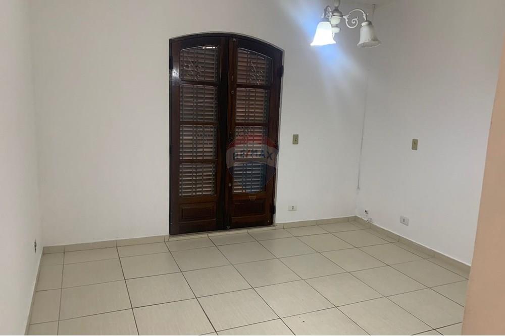 Casa para alugar com 3 quartos, 125m² - Foto 27