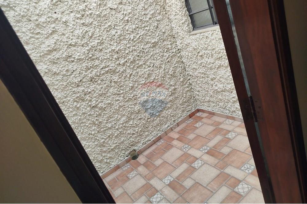 Casa para alugar com 3 quartos, 239m² - Foto 6