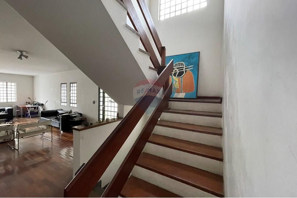 Casa - Venda - São Paulo , São Paulo - sala_escada.JPEG - 602181005-122
