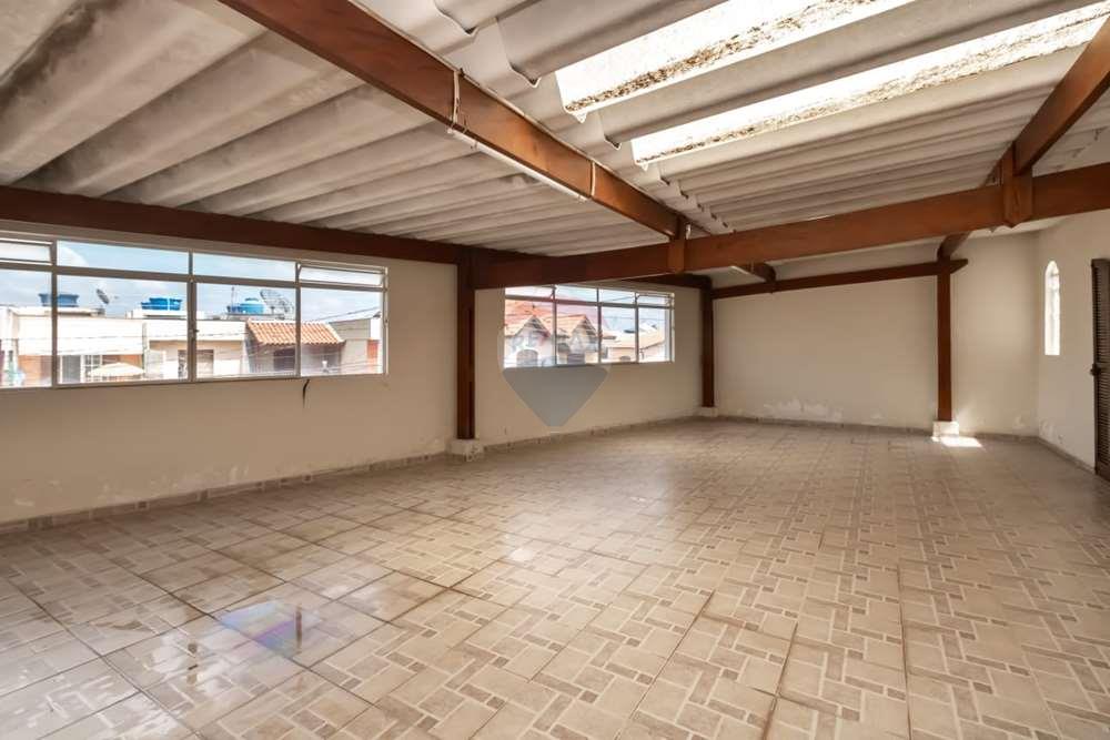 Casa à venda com 3 quartos, 366m² - Foto 21