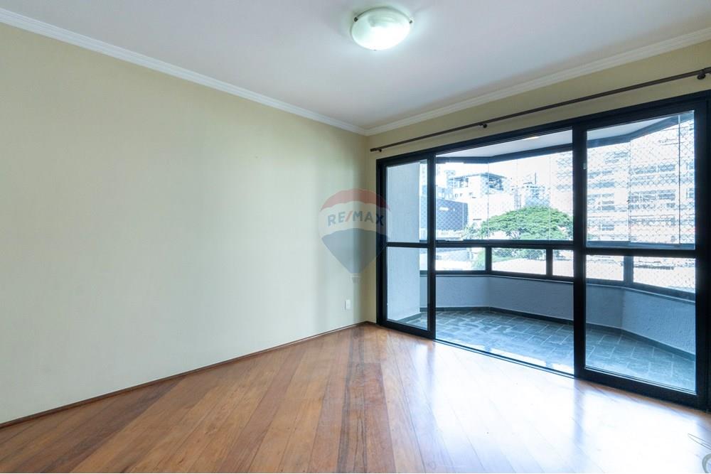 Apartamento à venda com 3 quartos, 105m² - Foto 3