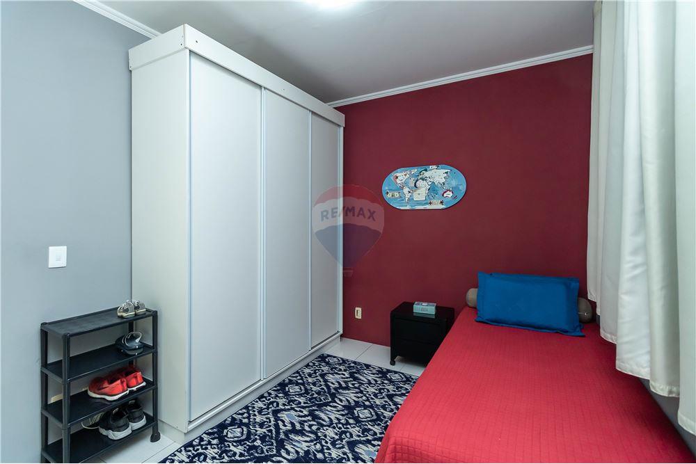 Casa à venda com 3 quartos, 350m² - Foto 15