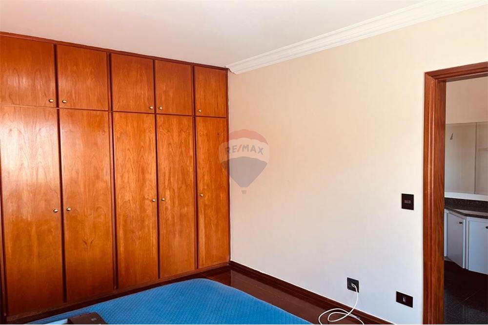 Sobrado para alugar com 4 quartos, 560m² - Foto 16