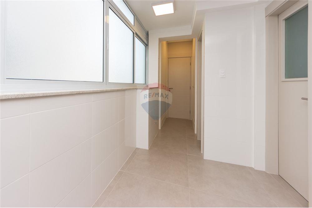 Apartamento à venda com 3 quartos, 212m² - Foto 21