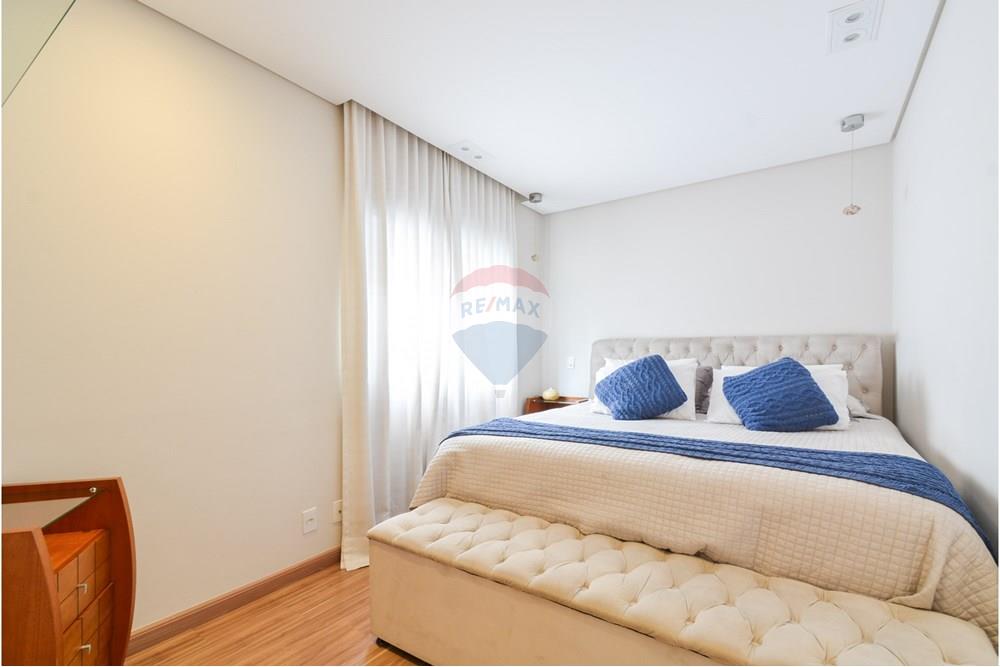 Apartamento à venda com 3 quartos, 193m² - Foto 32