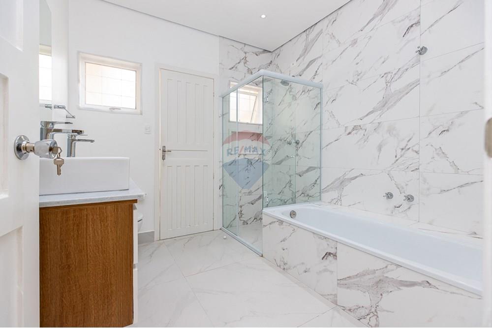 Bostad - Halvplanshus - Sao Paulo , Sao Paulo - BR - Cópia de Remax Ares-34.jpg - Badrum - 601131075-10