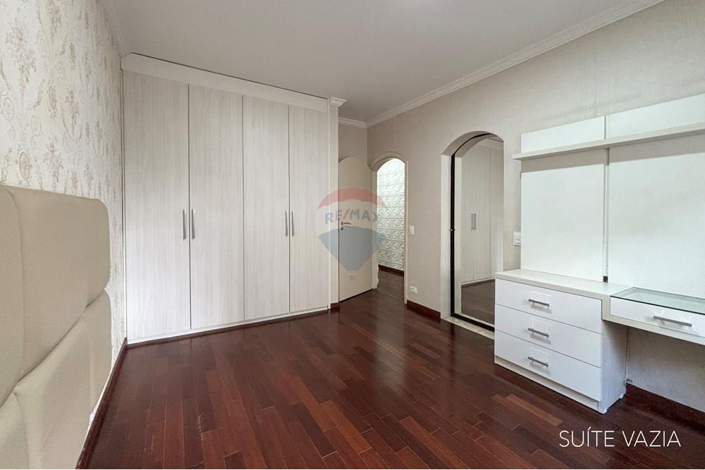 Casa à venda com 5 quartos, 582m² - Foto 44