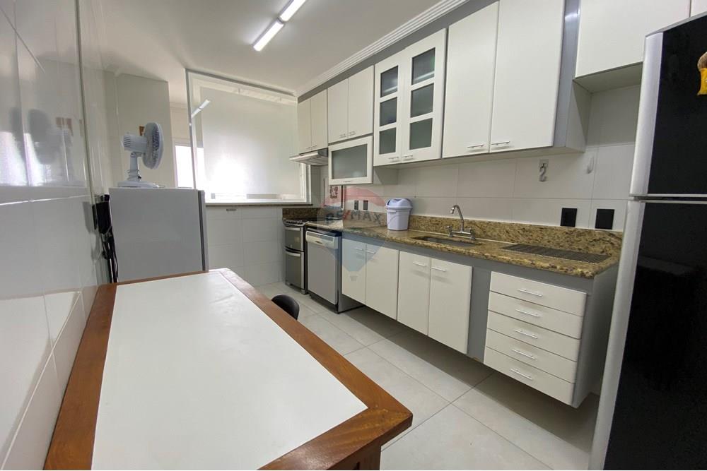 Apartamento à venda com 3 quartos, 152m² - Foto 18