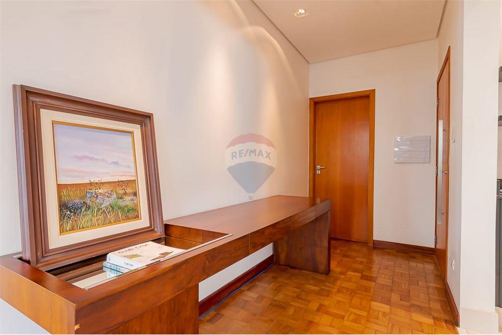 Apartamento à venda com 3 quartos, 165m² - Foto 9