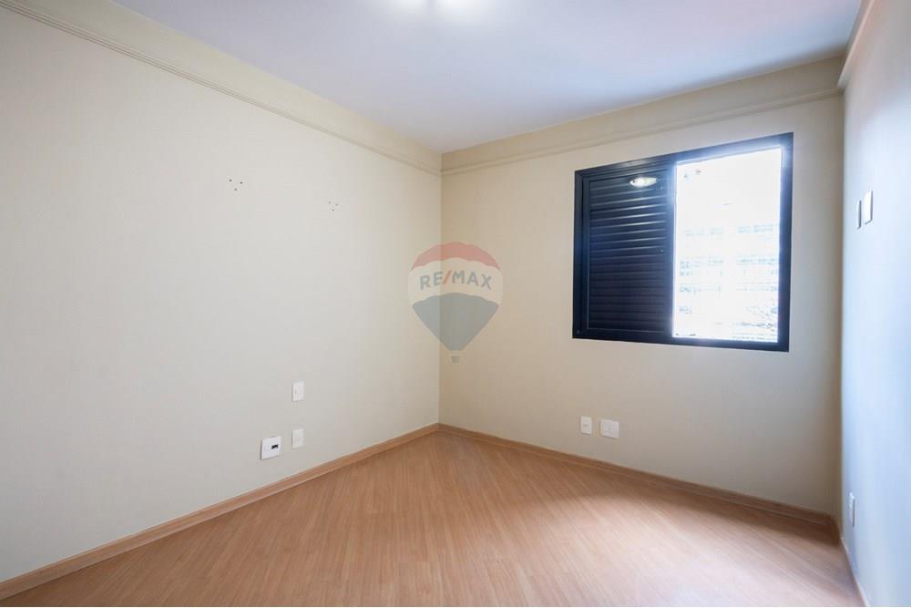 Apartamento à venda com 3 quartos, 105m² - Foto 13